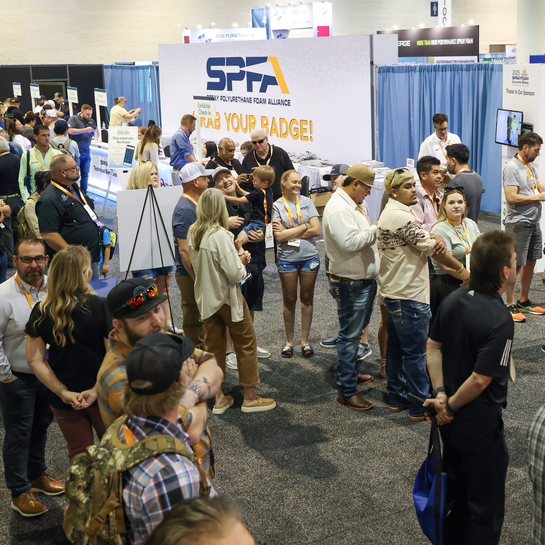 Entrance to Exhibit Hall - crowd Entrance to Exhibit Hall - crowd